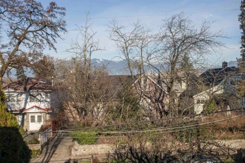 1278 13Th Avenue E, Vancouver, BC 