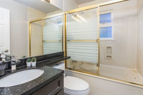 1278 13Th Avenue E, Vancouver, BC 