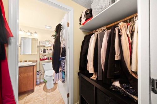 400-1455 Robson Street, Vancouver, BC 