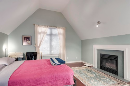 4543 11Th Avenue W, Vancouver, BC 