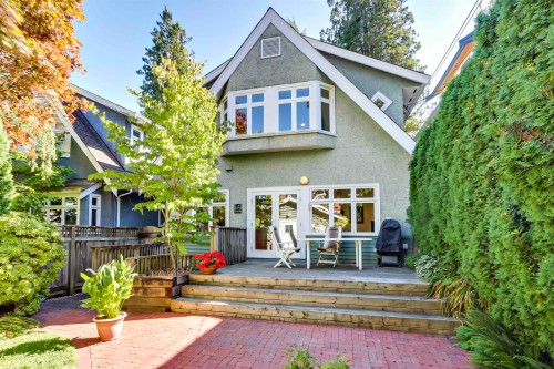 4543 11Th Avenue W, Vancouver, BC 