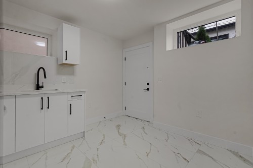 583 60Th Avenue E, Vancouver, BC 