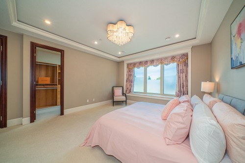 7165 Maple Street, Vancouver, BC 