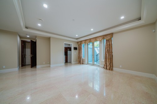 7165 Maple Street, Vancouver, BC 