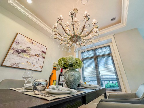 7165 Maple Street, Vancouver, BC 