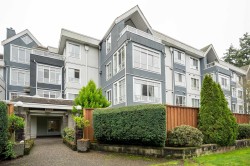 206-855 16th Street W North Vancouver, BC V7P 1R2