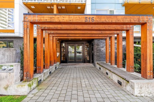 503-516 Foster Avenue  Coquitlam, BC V3J 0H8