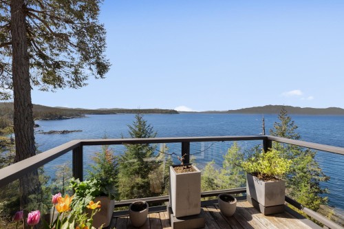 9987 Welcome Wynd, Halfmoon Bay, BC 