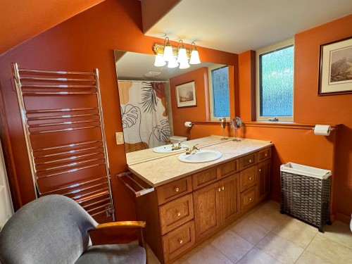 9987 Welcome Wynd, Halfmoon Bay, BC 