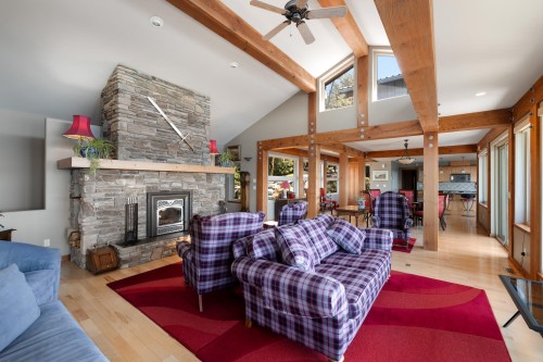 9987 Welcome Wynd, Halfmoon Bay, BC 