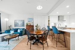 3131 Murray Street  Port Moody, BC V3H 0L9