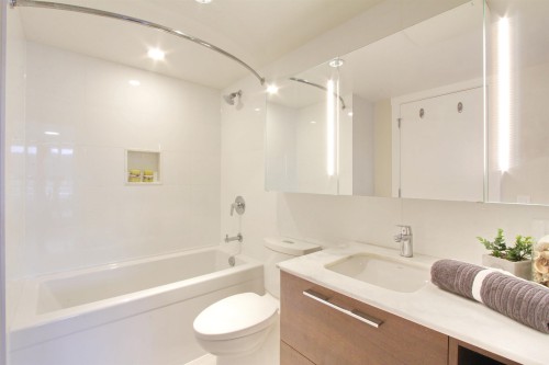 2103-570 Emerson Street, Coquitlam, BC 