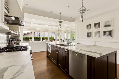 1398 Lawson Avenue, West Vancouver, BC 