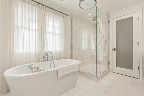 1398 Lawson Avenue, West Vancouver, BC 