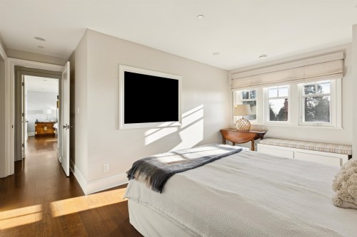 1398 Lawson Avenue, West Vancouver, BC 