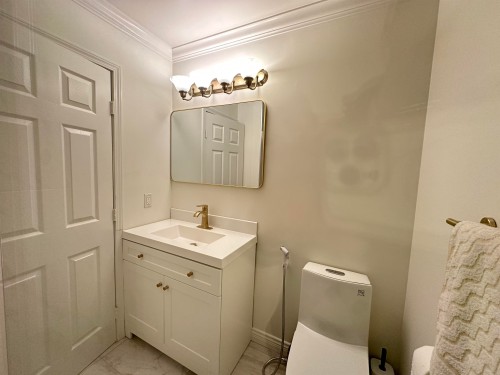 2175 Lawson Avenue, West Vancouver, BC 