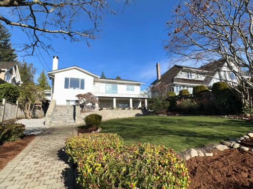 2175 Lawson Avenue, West Vancouver, BC 