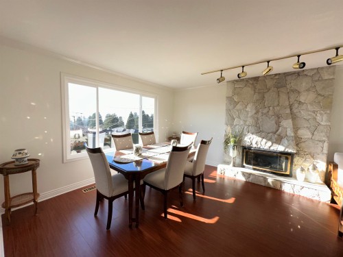 2175 Lawson Avenue, West Vancouver, BC 