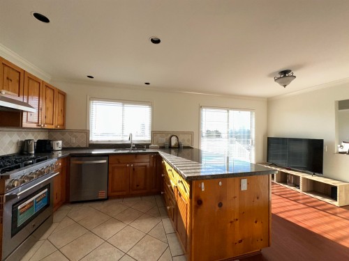 2175 Lawson Avenue, West Vancouver, BC 