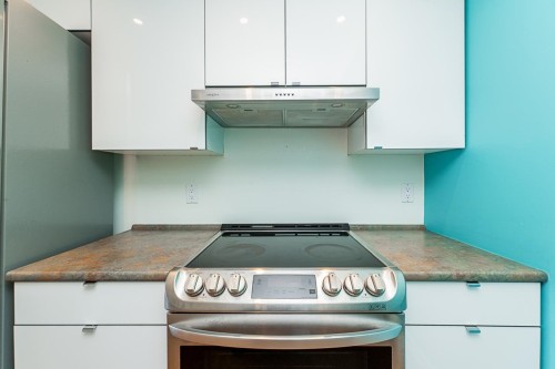 1304-283 Davie Street, Vancouver, BC 