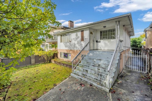 4307 Venables Street, Burnaby, BC 