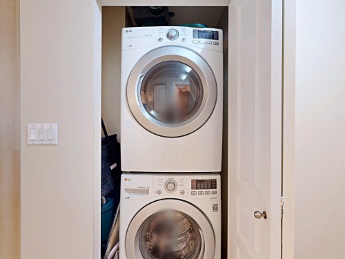 101-9298 University Crescent, Burnaby, BC 