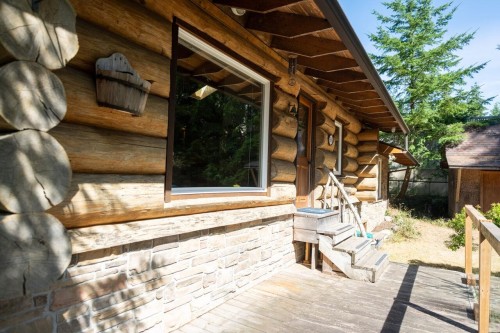 360 Salal Road, Bowen Island, BC 