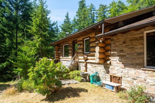 360 Salal Road, Bowen Island, BC 