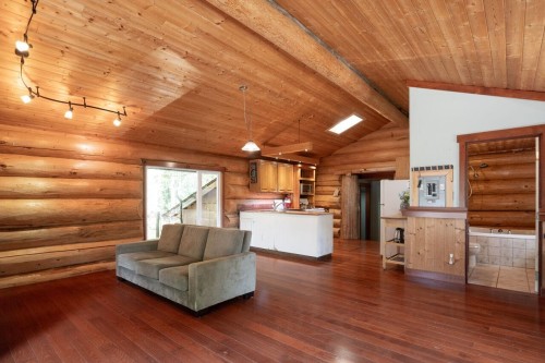 360 Salal Road, Bowen Island, BC 