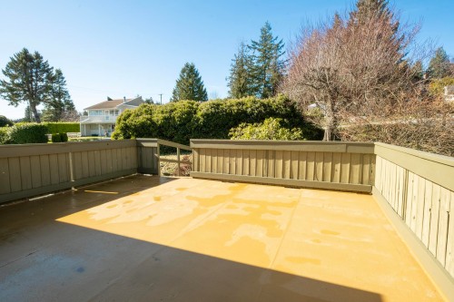 670 Fairmont Road, Gibsons, BC 