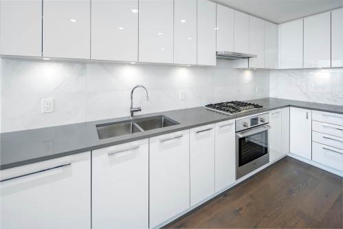 1302-3487 Binning Road, Vancouver, BC 