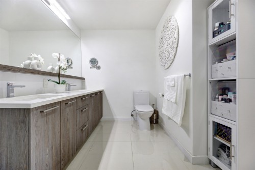 306-625 3Rd Street E, North Vancouver, BC 