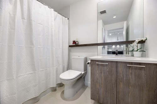 306-625 3Rd Street E, North Vancouver, BC 