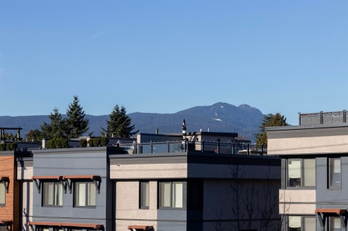 306-625 3Rd Street E, North Vancouver, BC 