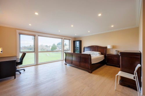 8280 Colonial Drive, Richmond, BC 