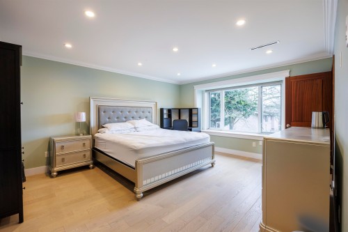 8280 Colonial Drive, Richmond, BC 