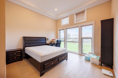8280 Colonial Drive, Richmond, BC 