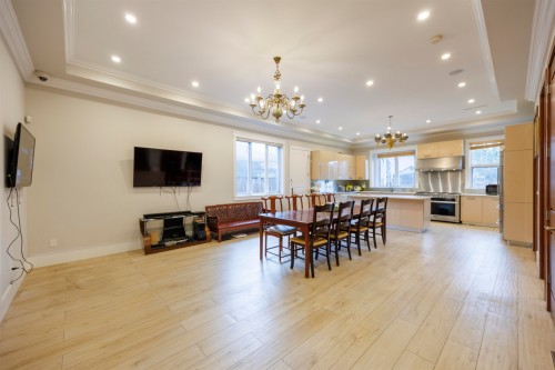 8280 Colonial Drive, Richmond, BC 