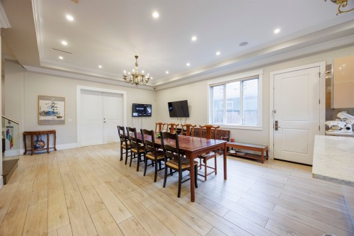 8280 Colonial Drive, Richmond, BC 