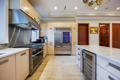 8280 Colonial Drive, Richmond, BC 