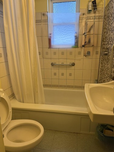 1245 51St Avenue E, Vancouver, BC 