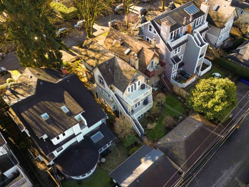 141 13Th Avenue W, Vancouver, BC 