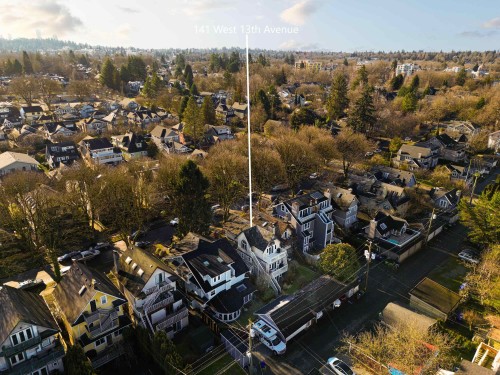 141 13Th Avenue W, Vancouver, BC 