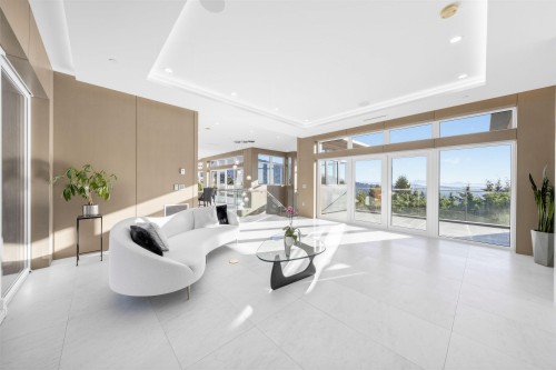 515 Ballantree Road, West Vancouver, BC 