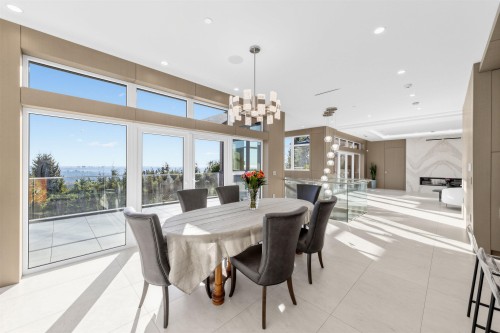 515 Ballantree Road, West Vancouver, BC 