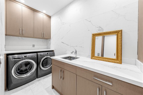 515 Ballantree Road, West Vancouver, BC 