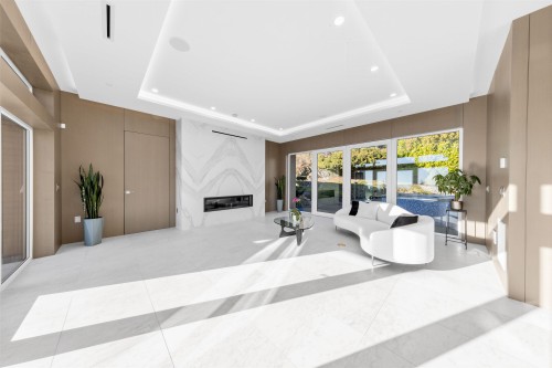 515 Ballantree Road, West Vancouver, BC 