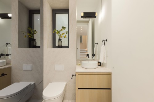 1-1183 33Rd Avenue W, Vancouver, BC 