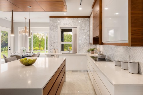 8160 Railway Avenue, Richmond, BC 