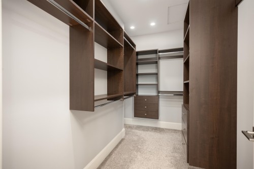 8160 Railway Avenue, Richmond, BC 